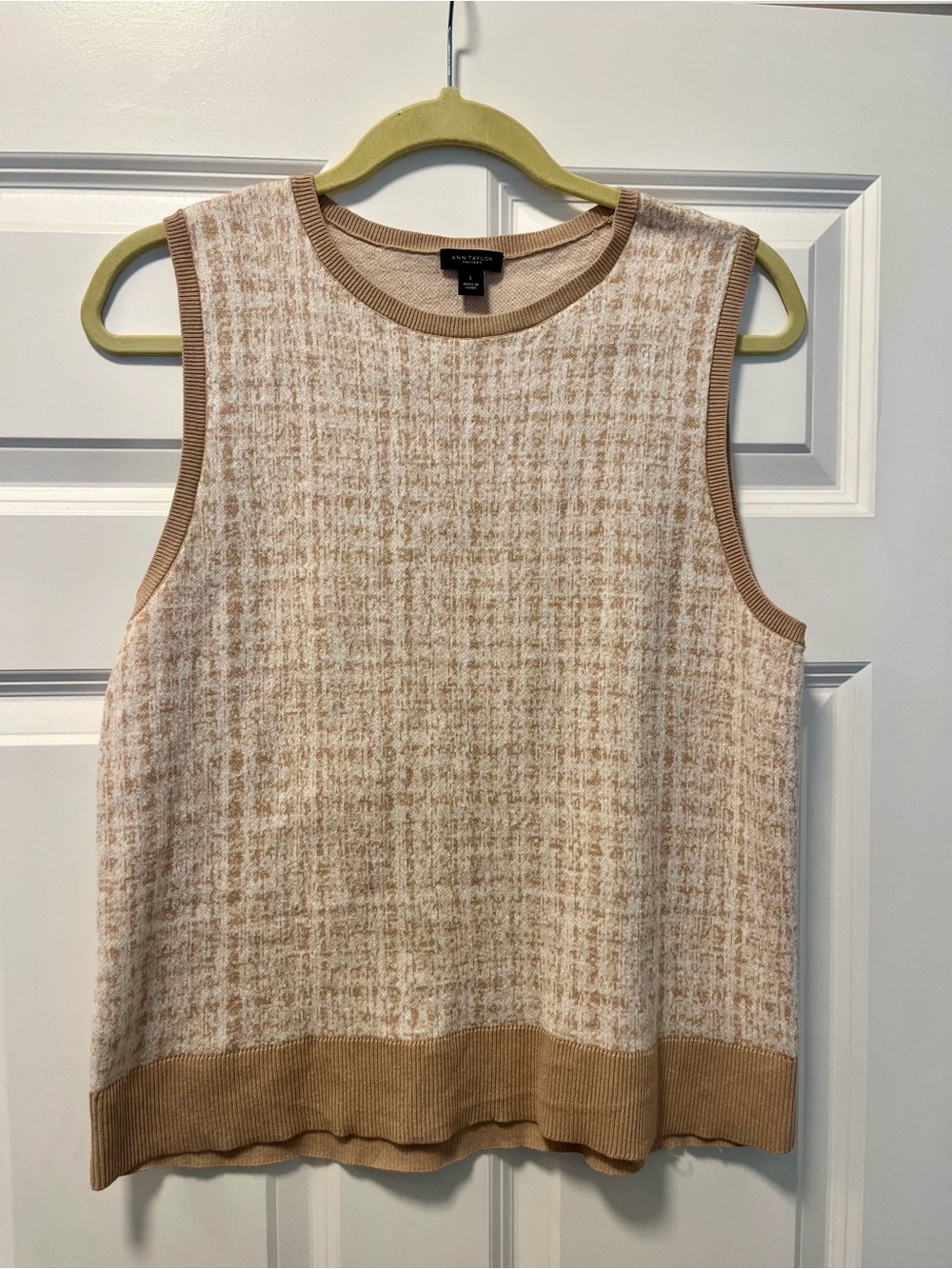 Ann Taylor Sleeveless Knit Tank in Beige and White - large